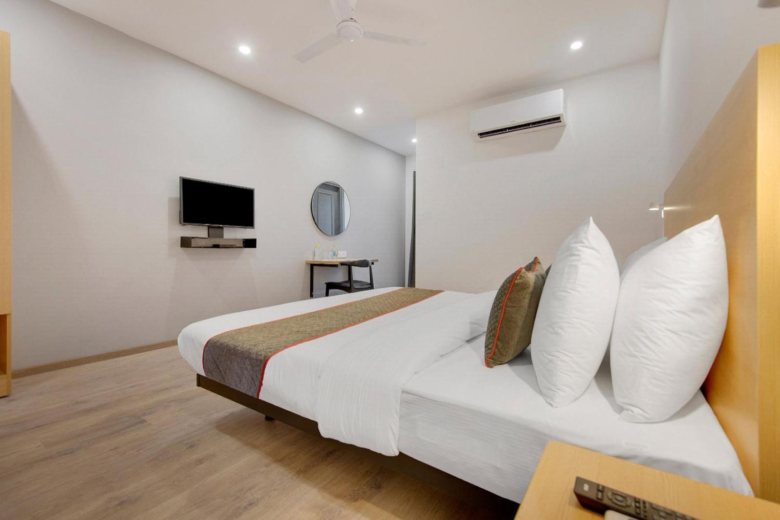 Tela Plaza Near Igi Airport Delhi New Delhi